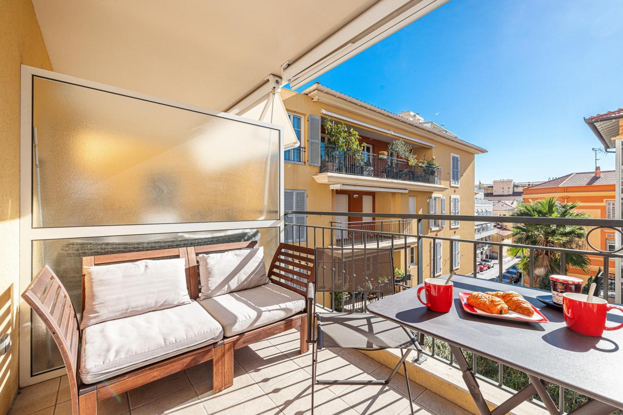 Royal Sunny 200m From - Happy Appartement *